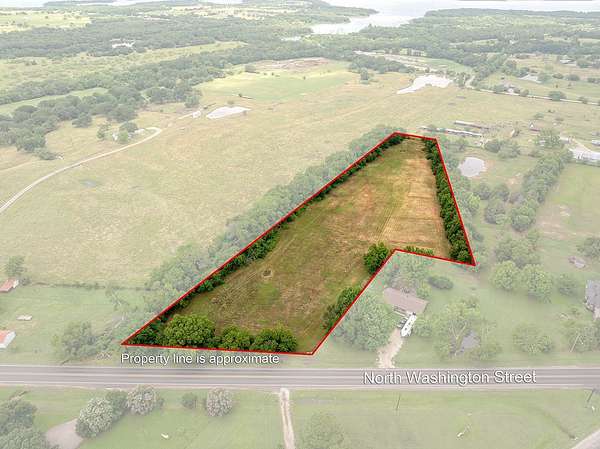 5 Acres of Mixed-Use Land for Sale in Pilot Point, Texas