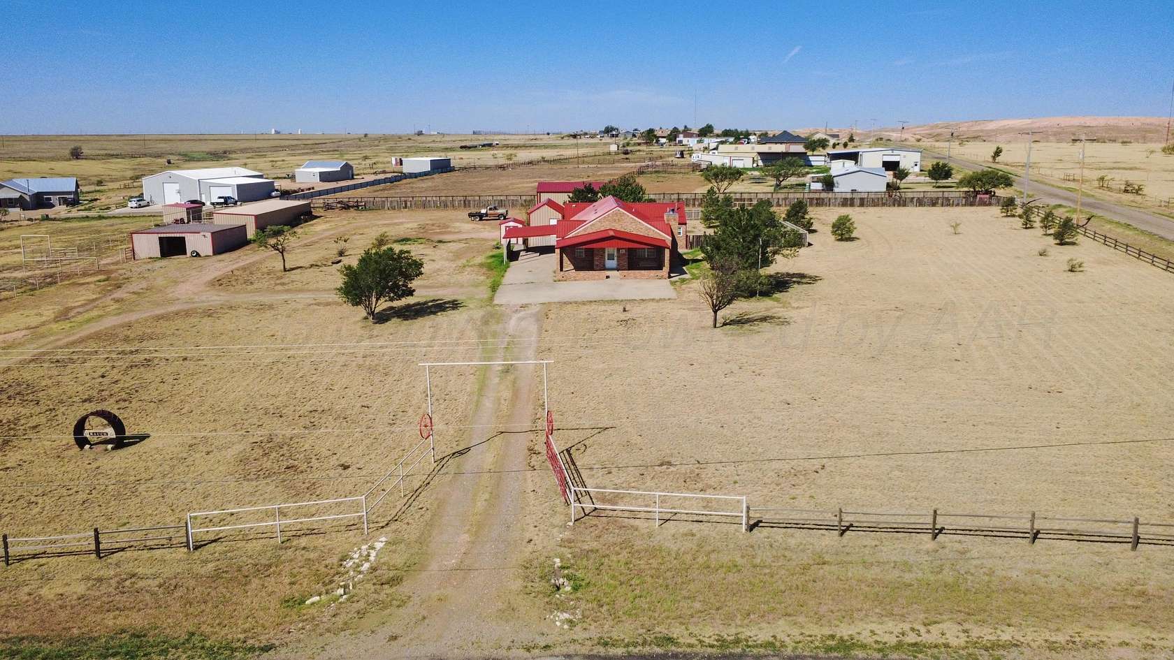 13.8 Acres of Land with Home for Sale in Amarillo, Texas