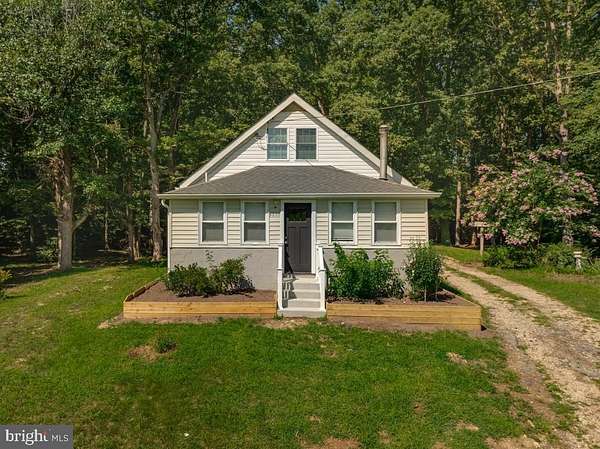 3 Acres of Land with Home for Sale in Waldorf, Maryland