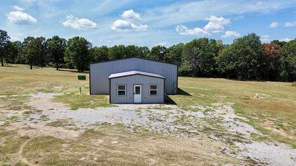 10 Acres of Land for Sale in Evening Shade, Arkansas