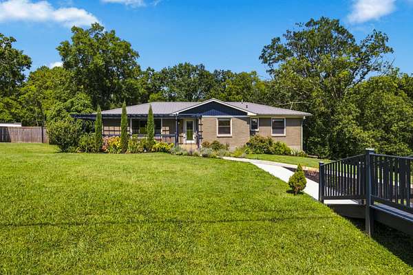 1.69 Acres of Land with Home for Sale in Nashville, Tennessee