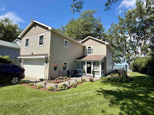 2 Acres of Land with Home for Sale in St. Albans Town, Vermont