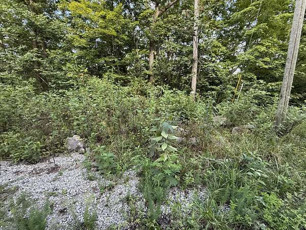0.98 Acres of Residential Land for Sale in Somerset, Kentucky