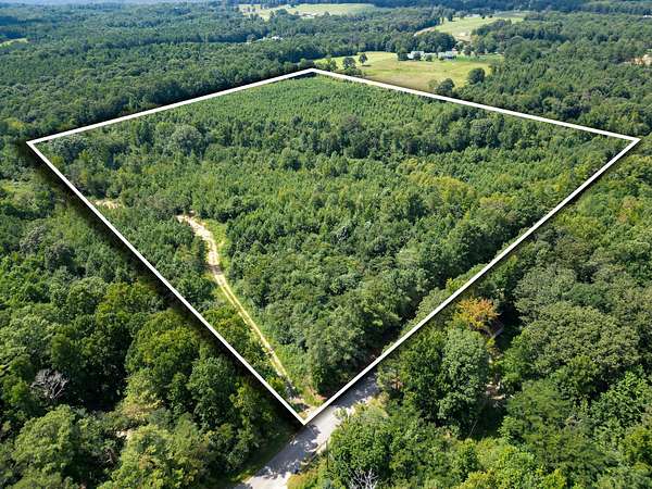 39 Acres of Recreational & Residential Land for Sale in Boaz, Alabama