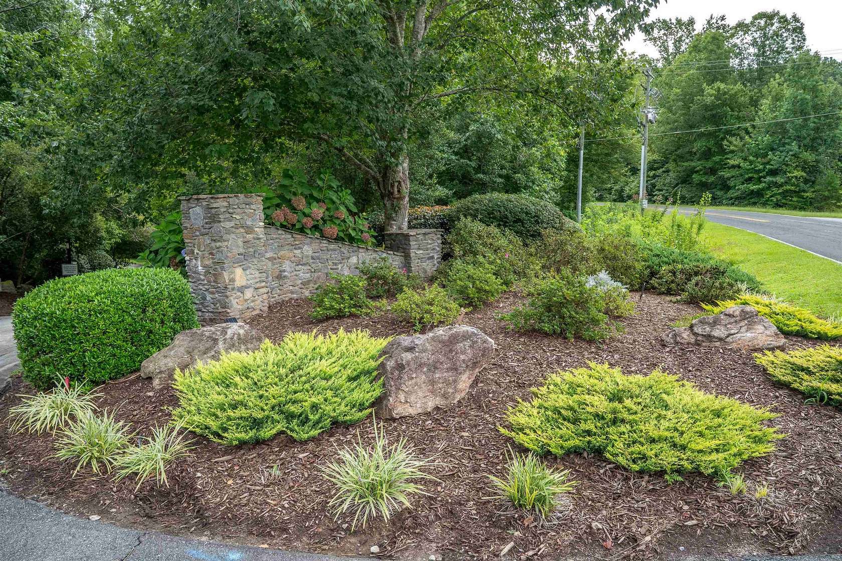 2.9 Acres of Residential Land for Sale in Travelers Rest, South Carolina