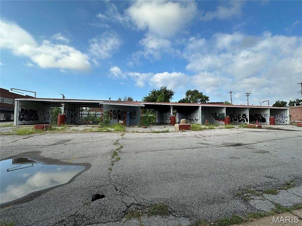 0.53 Acres of Commercial Land for Sale in St. Louis, Missouri