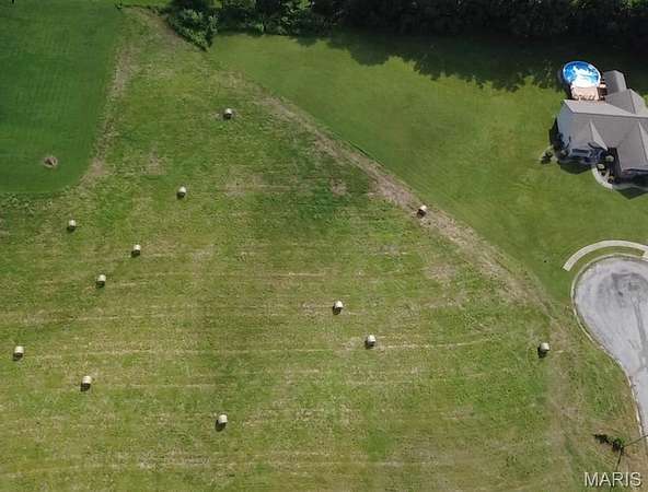 2 Acres of Residential Land for Sale in Bethalto, Illinois