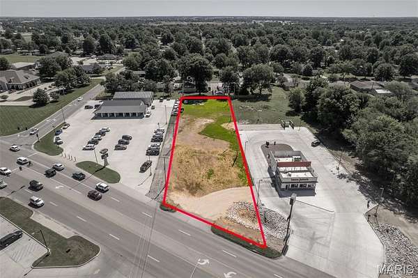 0.67 Acres of Commercial Land for Sale in Sikeston, Missouri