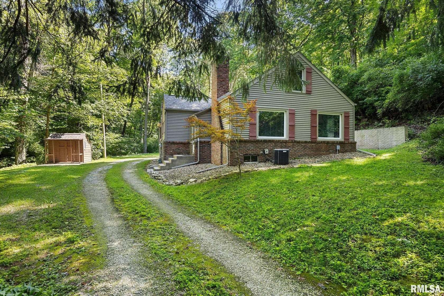 4 Acres of Land with Home for Sale in East Peoria, Illinois