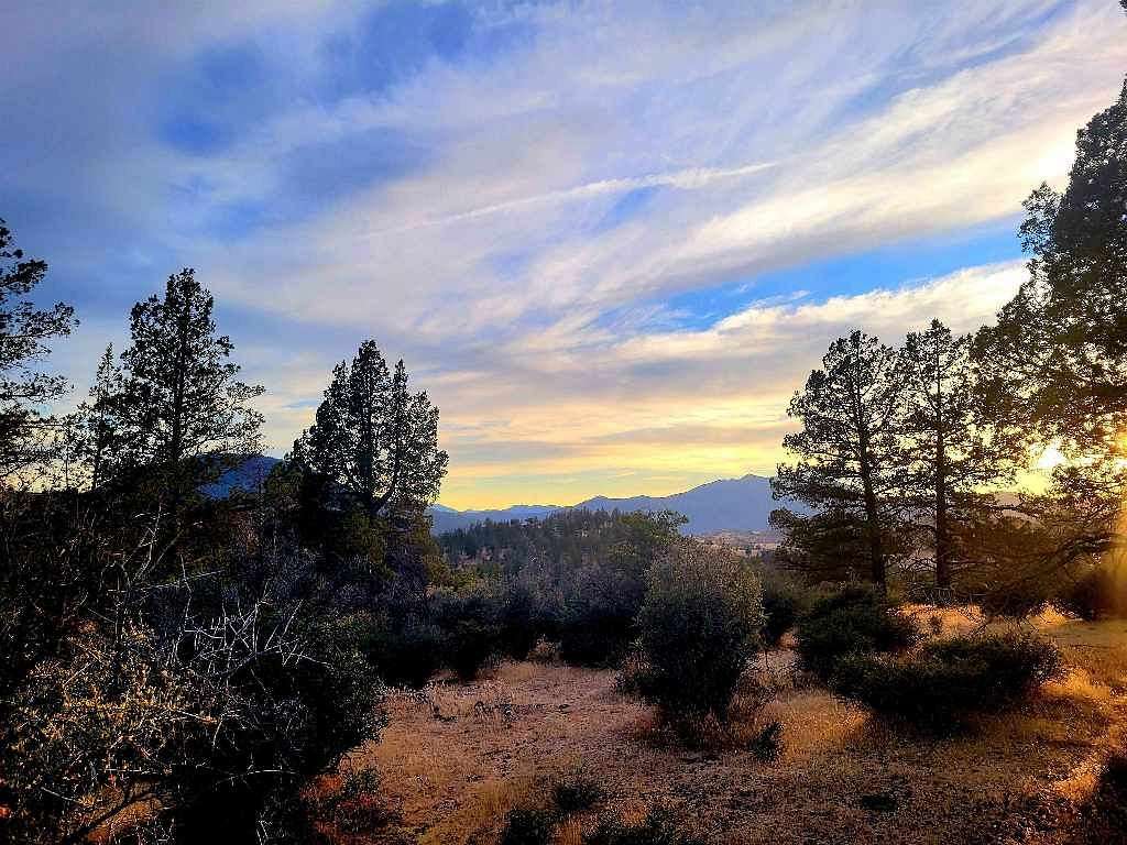 2.5 Acres of Land for Sale in Montague, California