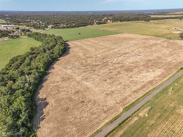 4 Acres of Residential Land for Sale in Benton, Louisiana