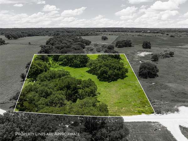 3 Acres of Residential Land for Sale in China Spring, Texas