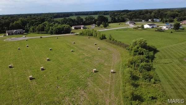 2 Acres of Residential Land for Sale in Bethalto, Illinois