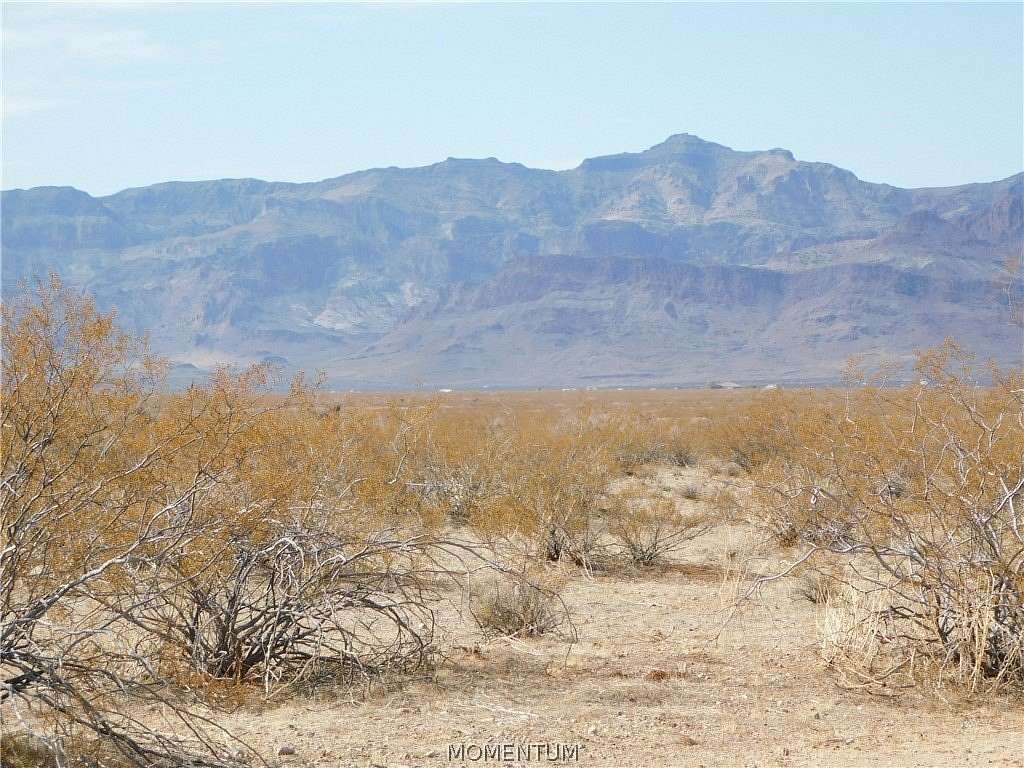 1.1 Acres of Residential Land for Sale in Golden Valley, Arizona