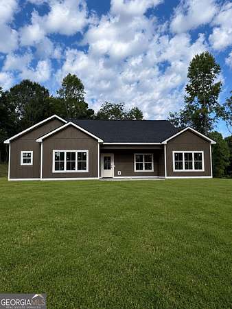 3.65 Acres of Land with Home for Sale in Molena, Georgia