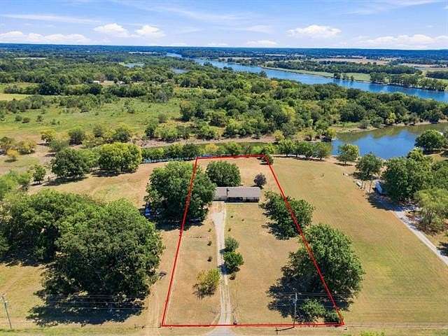 1.59 Acres of Land with Home for Sale in Big Cabin, Oklahoma