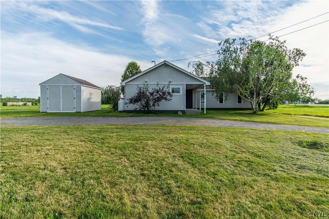 5.82 Acres of Land with Home for Sale in Philadelphia, New York