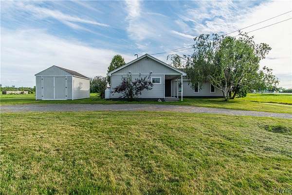 5.82 Acres of Land with Home for Sale in Philadelphia, New York