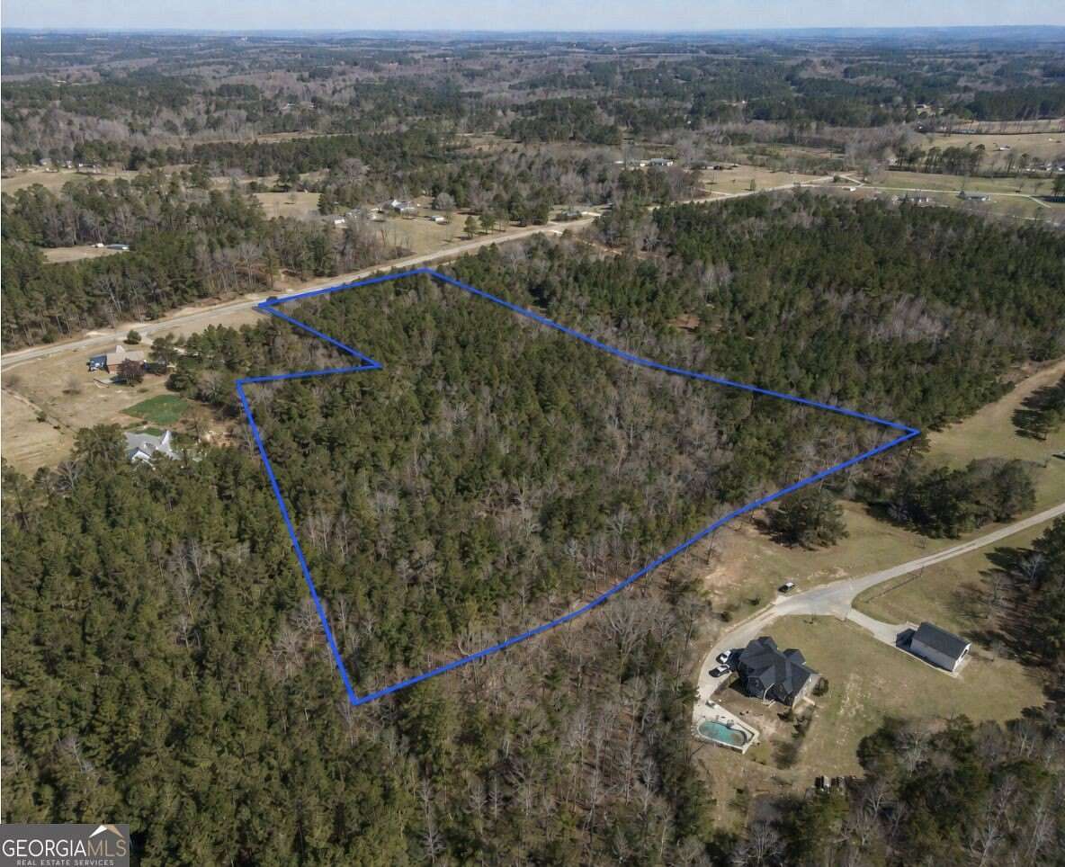 10.3 Acres of Land for Sale in Moreland, Georgia
