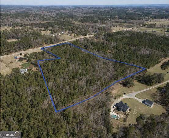 10.3 Acres of Land for Sale in Moreland, Georgia