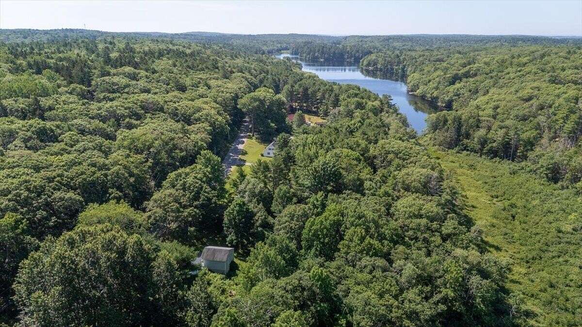 2.75 Acres of Land for Sale in Boothbay, Maine