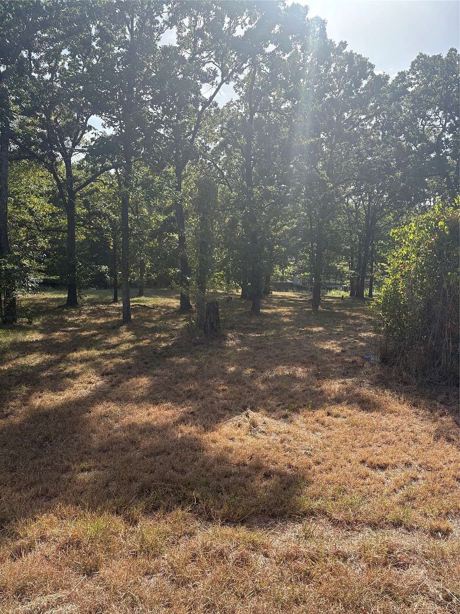0.24 Acres of Residential Land for Sale in Malakoff, Texas