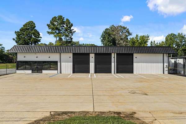 3.23 Acres of Improved Commercial Land for Sale in Rogersville, Alabama