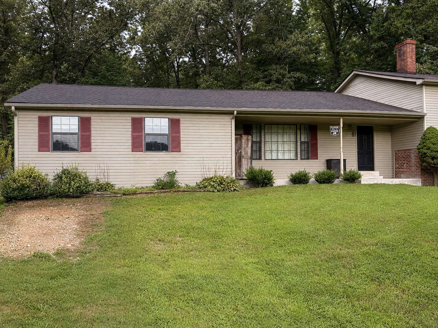 3.27 Acres of Land with Home for Sale in Dover, Tennessee