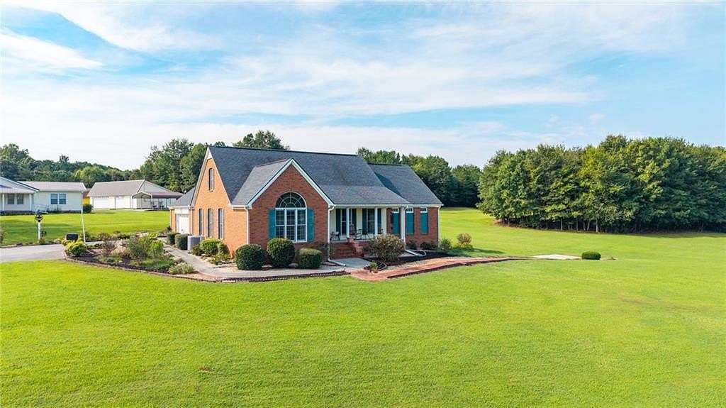 10.6 Acres of Land with Home for Sale in Calhoun, Georgia