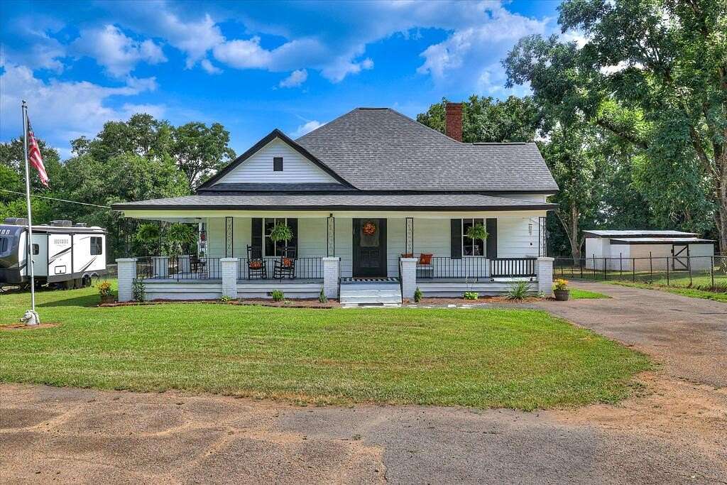3 Acres of Land with Home for Sale in McCormick, South Carolina