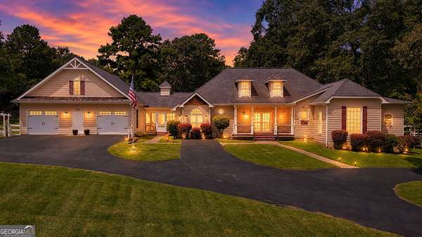 3 Acres of Land with Home for Sale in Hampton, Georgia