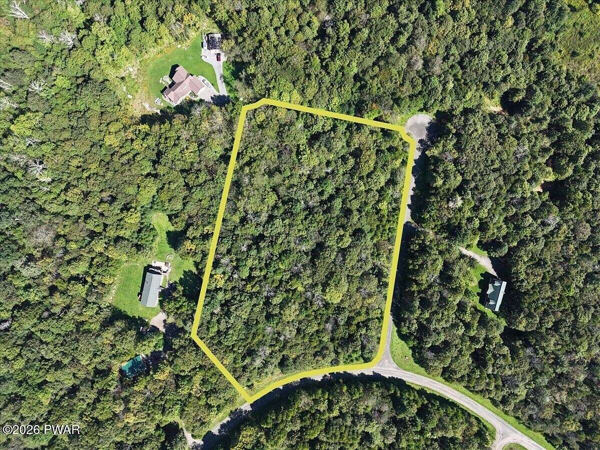 5 Acres of Residential Land for Sale in Equinunk, Pennsylvania