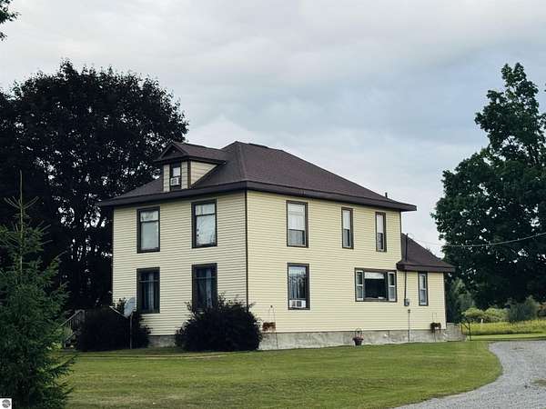 2.5 Acres of Land with Home for Sale in Evart, Michigan
