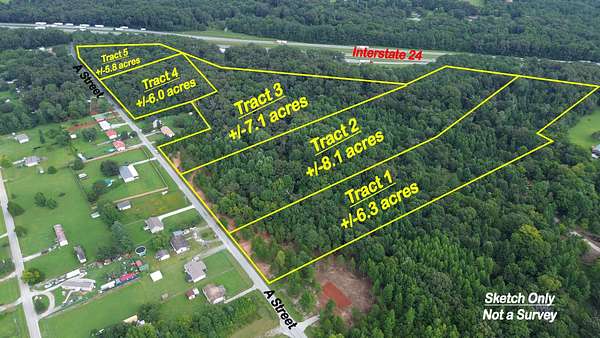 6 Acres of Land for Auction in Hillsboro, Tennessee