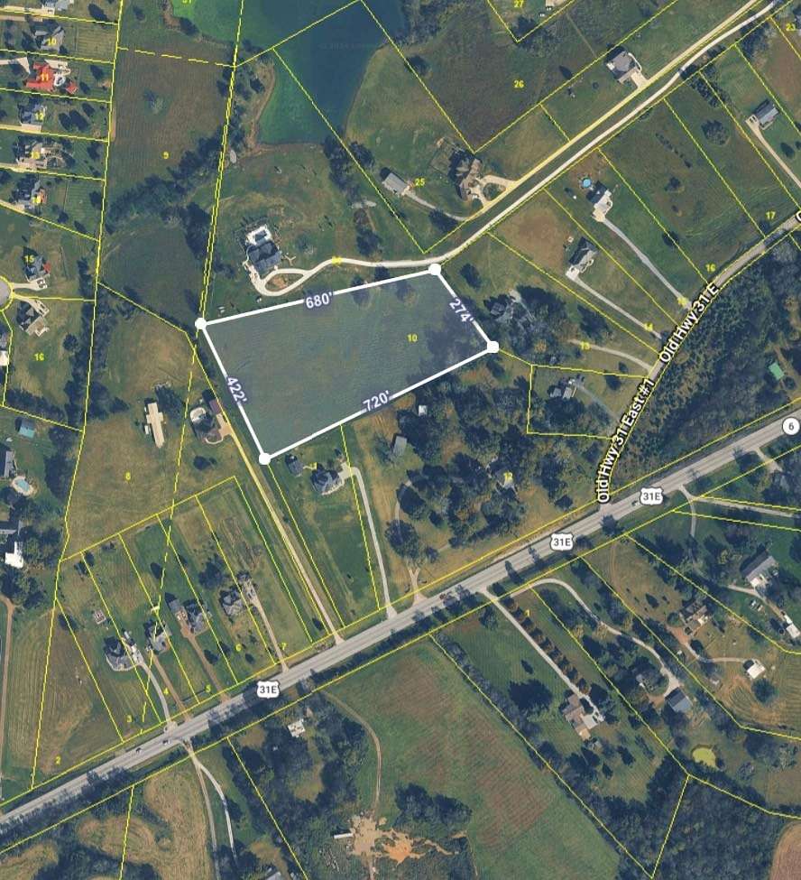 5.44 Acres of Residential Land for Sale in Gallatin, Tennessee