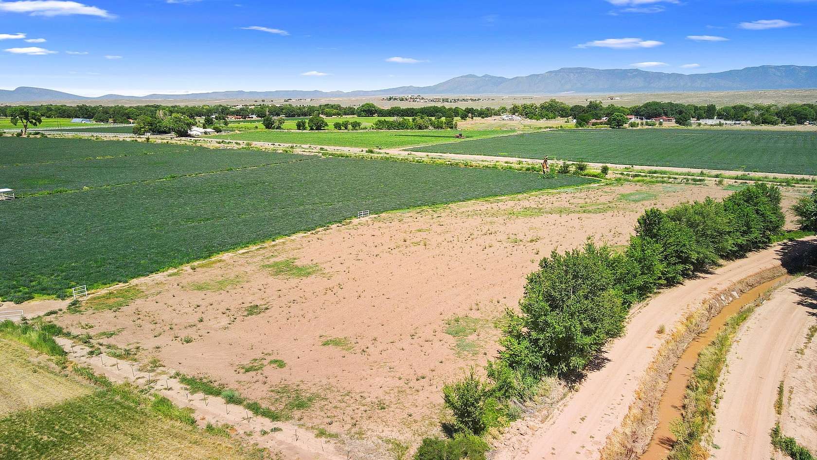 3 Acres of Residential Land for Sale in Los Lunas, New Mexico