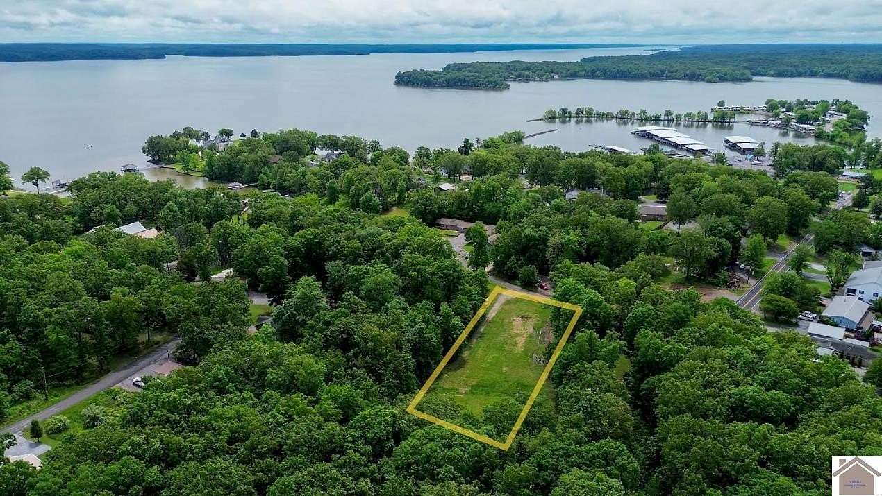 1.1 Acres of Land for Sale in Gilbertsville, Kentucky