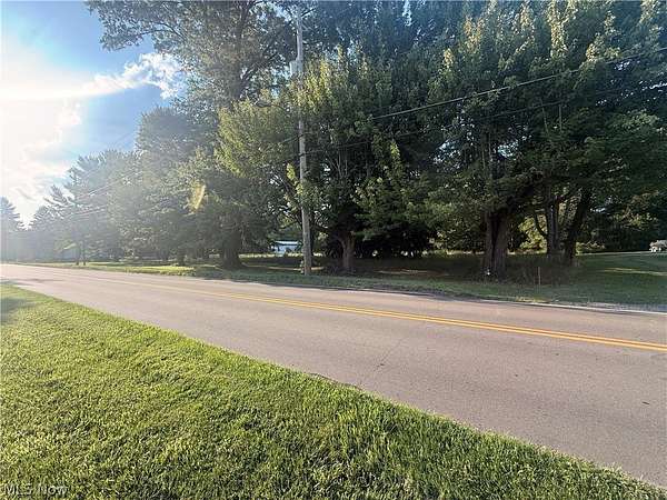 2 Acres of Residential Land for Sale in Mineral Ridge, Ohio