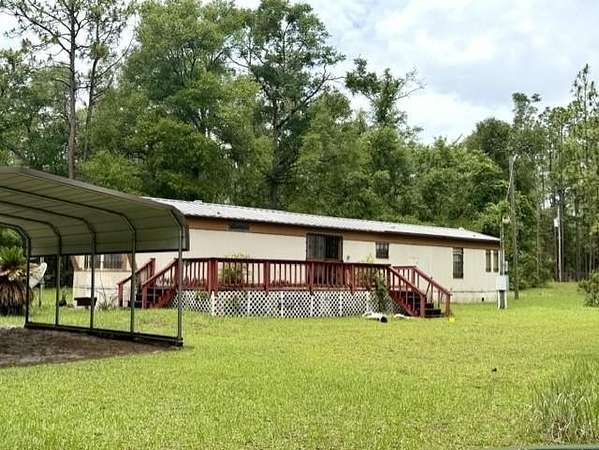4.68 Acres of Land with Home for Sale in Bell, Florida