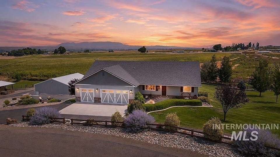 3.33 Acres of Land with Home for Sale in New Plymouth, Idaho