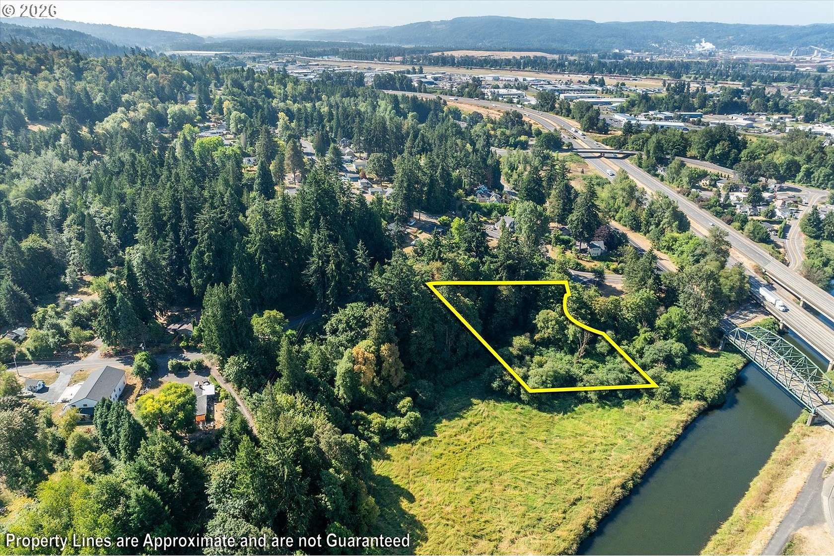 1.33 Acres of Residential Land for Sale in Kelso, Washington