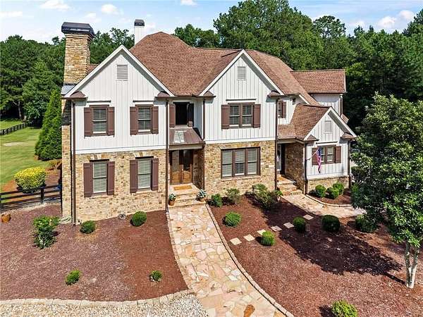 3.4 Acres of Land with Home for Sale in Alpharetta, Georgia