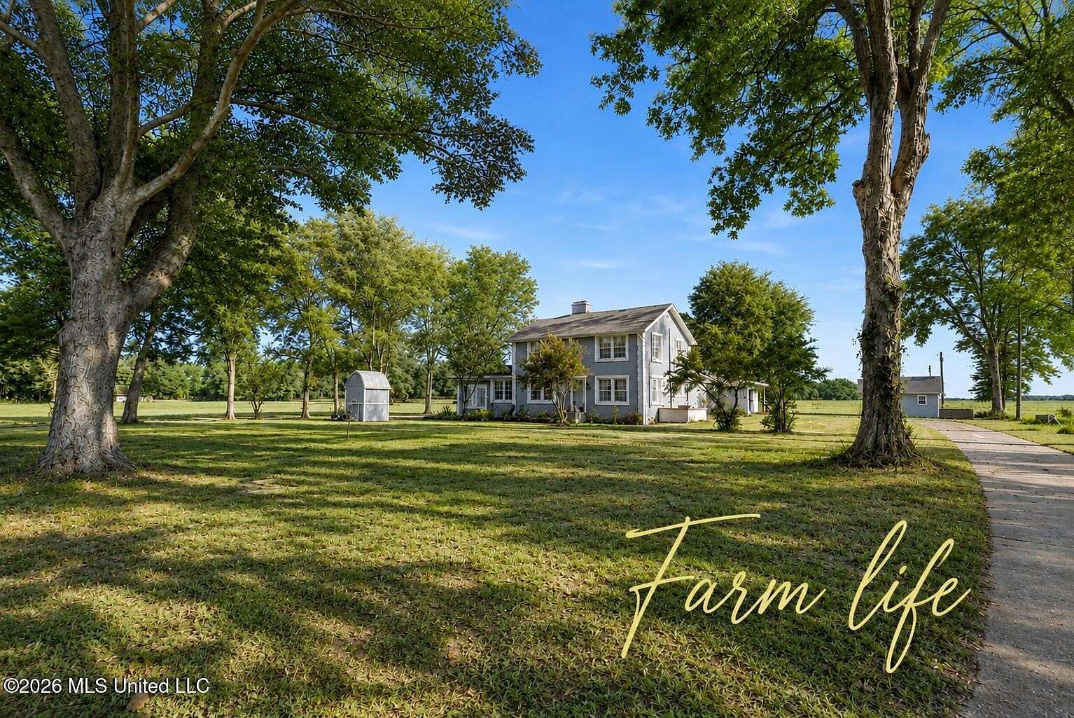 22 Acres of Land with Home for Sale in Lake Cormorant, Mississippi