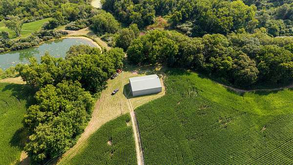 71 Acres of Recreational Land for Sale in Victoria, Illinois