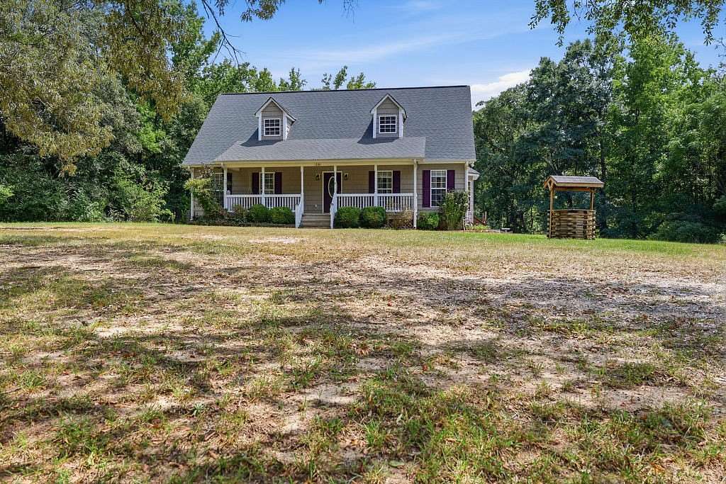 6 Acres of Land with Home for Sale in Starr, South Carolina