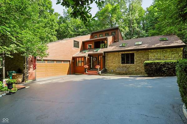 6.5 Acres of Land with Home for Sale in Mooresville, Indiana