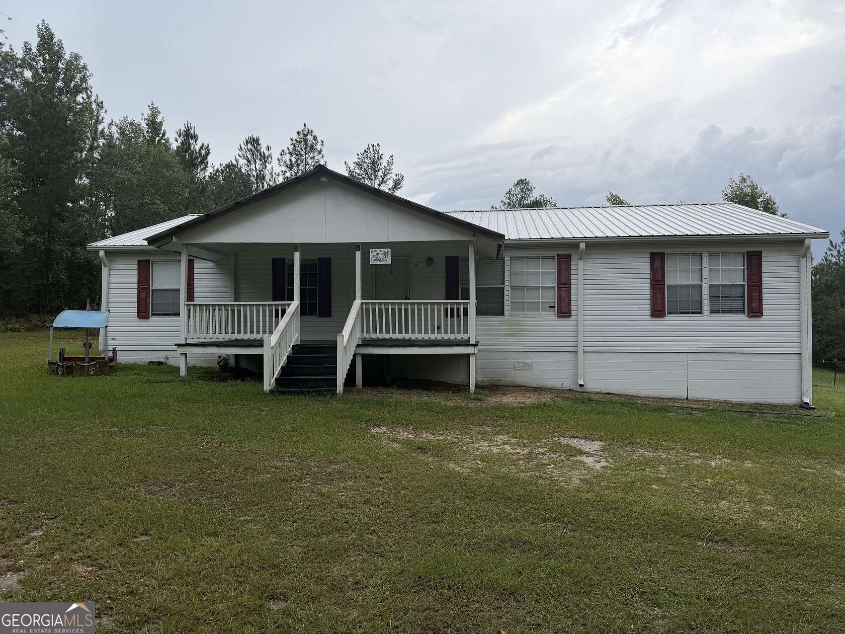 15.4 Acres of Land with Home for Sale in East Dublin, Georgia