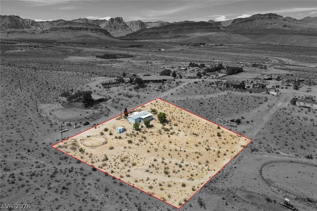 2.18 Acres of Land with Home for Sale in Las Vegas, Nevada