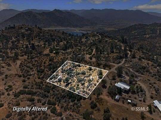 1 Acre of Residential Land for Sale in Wofford Heights, California