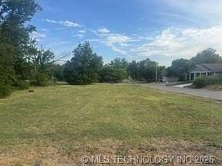 3 Acres of Residential Land for Sale in Pawhuska, Oklahoma